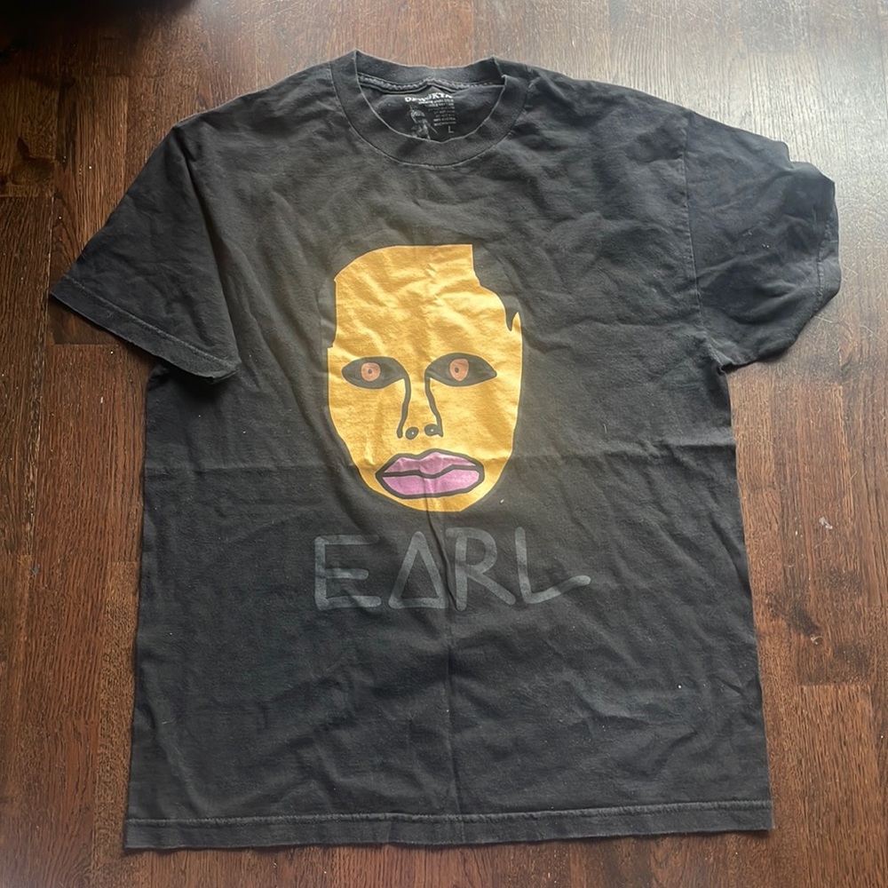 Earl sweatshirt  t-shirt